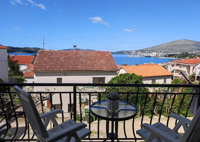 Apartment Providenca - - Close To